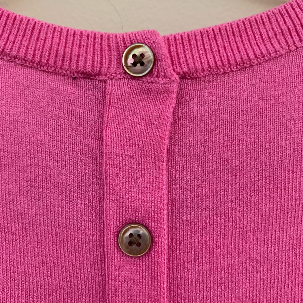Ann Taylor crewneck pink button back light sweater. Size L - Picture 10 of 13